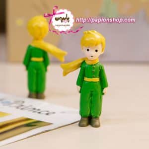 فیگور شازده کوچولو ایستاده