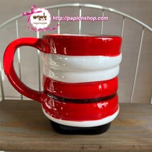 ماگ کریسمسی طرح بابانوئل کوکی به دست