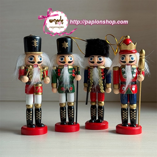 آویز سرباز فندق شکن کریسمسی پرکار سایز متوسط دهان متحرک