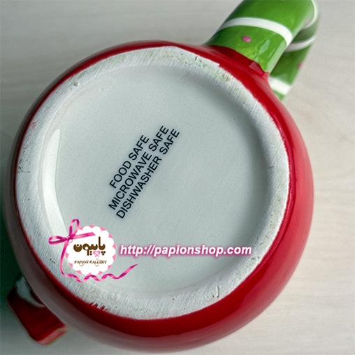 ماگ بزرگ کریسمسی بابانوئل کادو به دست