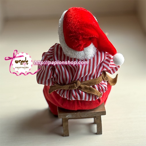 فیگور اروپایی بابانوئل نشسته نقاش