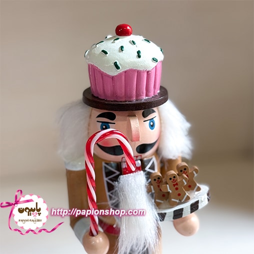 فندق شکن کریسمسی بزرگ طرح قناد کوکی به دست