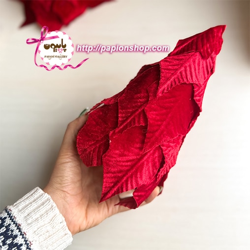 درخت کاج مخملی قرمز سایز متوسط(وارداتی)